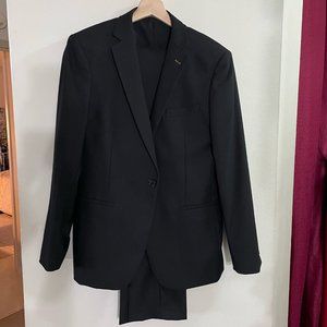 ermenegildo zegna xxx series Black Suit - Size 50 IT or 40R US